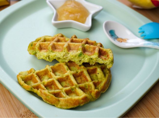 Avocado Waffeln für Baby & Familie