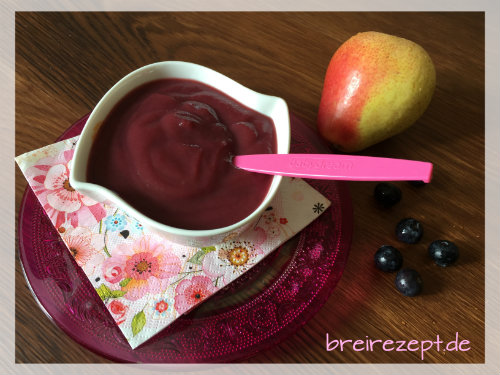 Schmelzflocken Babybrei mit Heidelbeeren und Birne