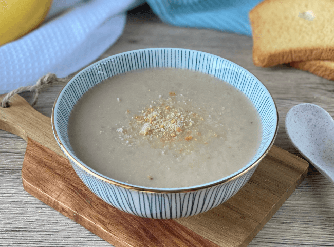 Zwiebackbrei mit Banane ohne Milch für Babys