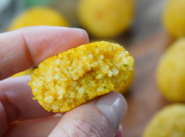 Couscous-Bällchen weich