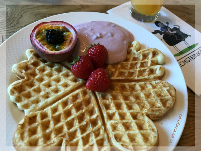 Frische Waffeln im Familienhotel Dachsteinkönig